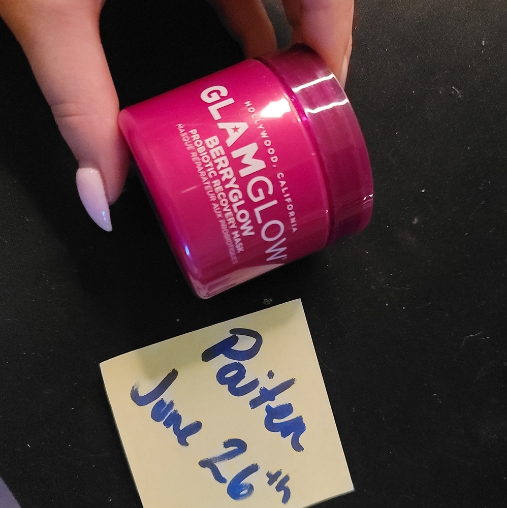 Glamglow Berry Glow